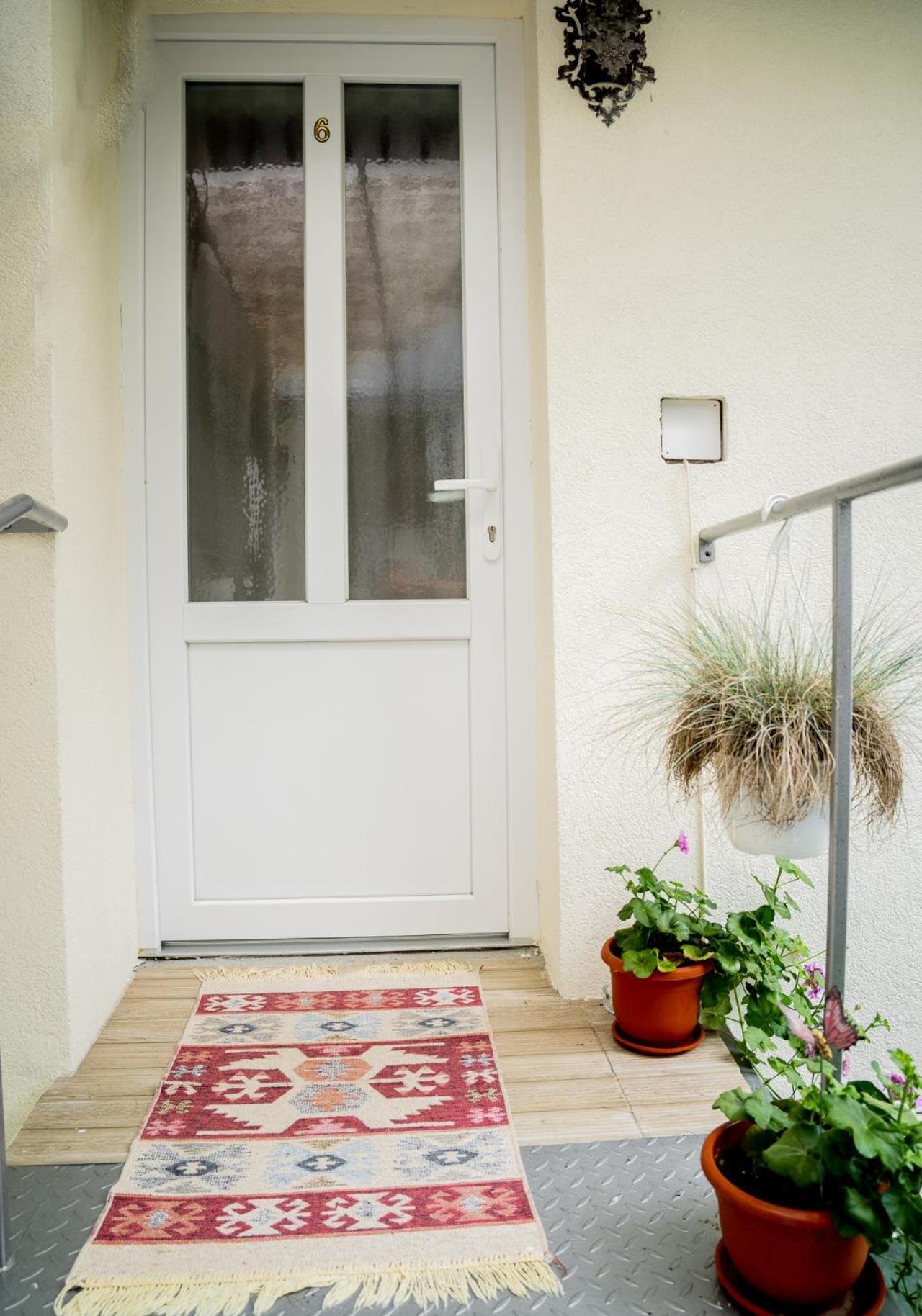 Anna'S Guesthouse Kluż-Napoka Zewnętrze zdjęcie
